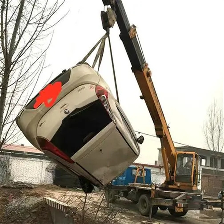 宜春袁州随时待命，吊车24小时道路救援服务全解析